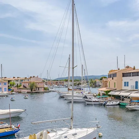 House With Wifi And A Mooring Next To The - Ac *